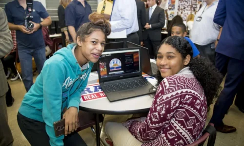 Ray+Allen+Computer+LabHorace+Mann+Middle05_11_2017Jimmy+Abraham_MDCPS_95